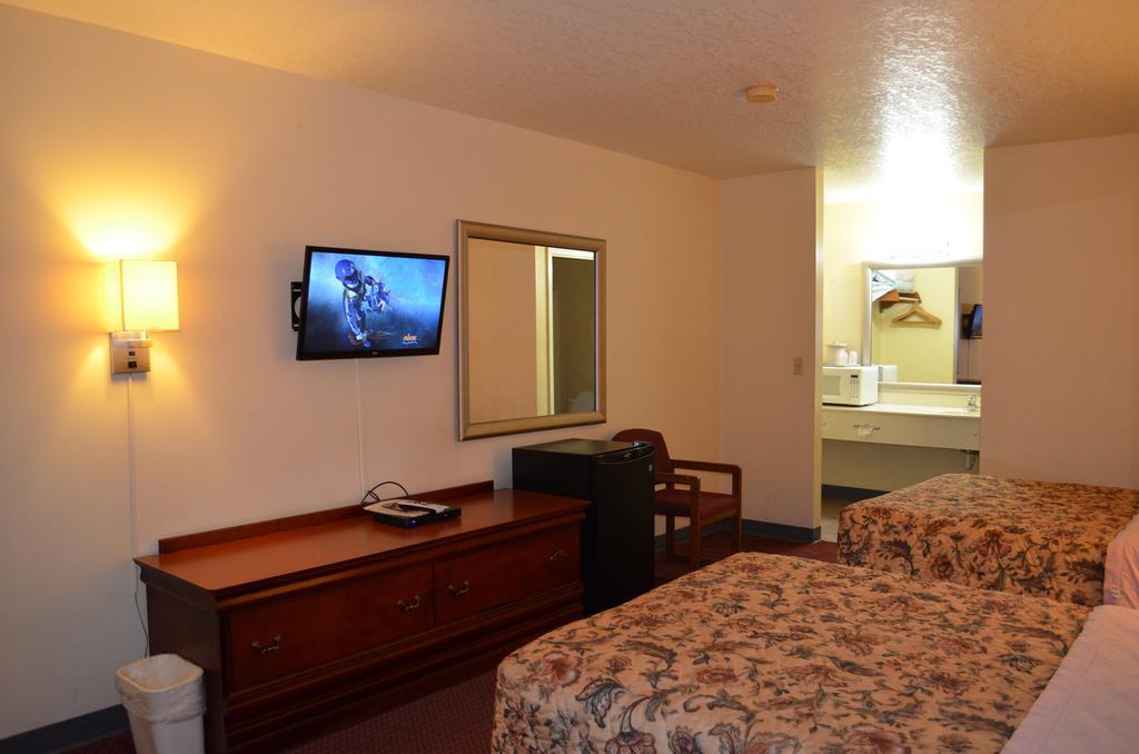 Ouachita Mountain Inn Glenwood Room photo