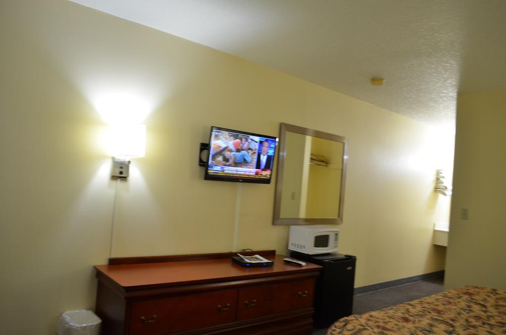 Ouachita Mountain Inn Glenwood Room photo